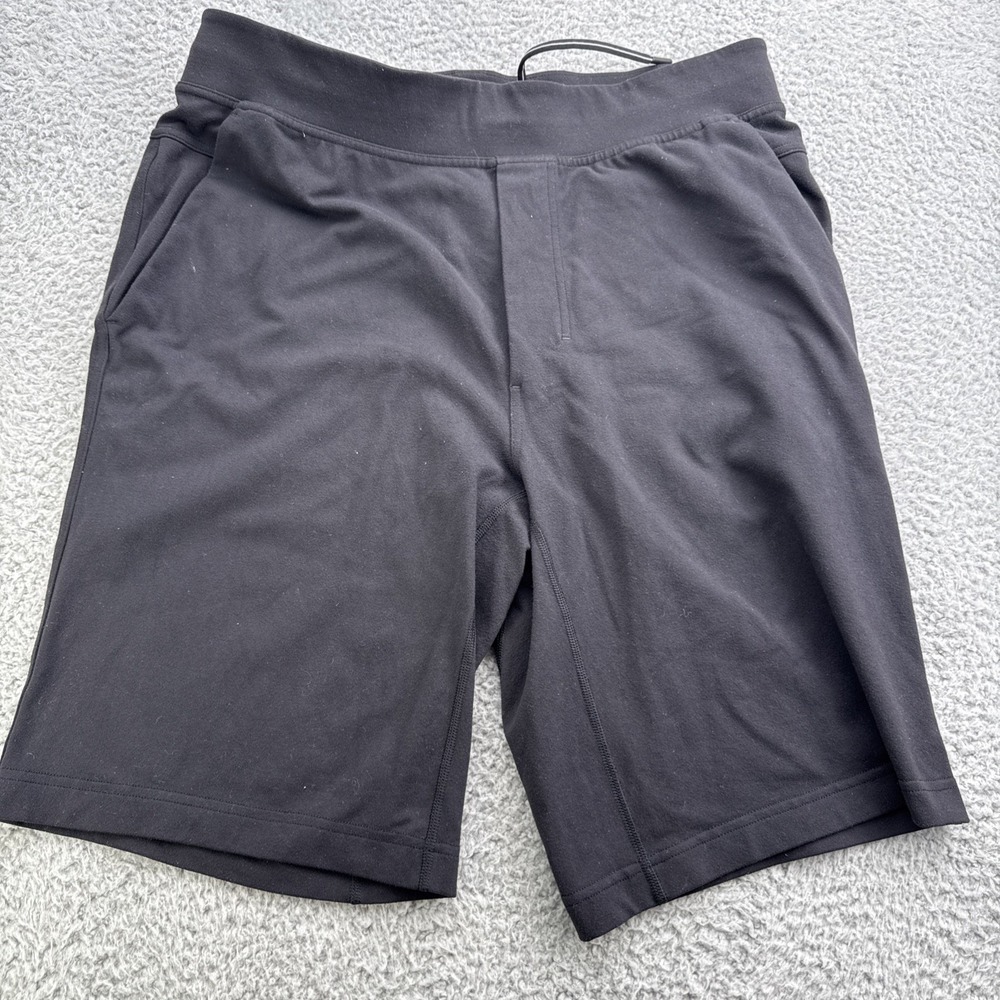 Lululemon Drawstring Elastic Waist Mens Shorts Large Black Stretch Performance